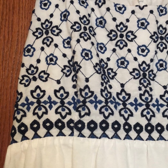 Loft Embroidery Dress - Picture 2 of 7